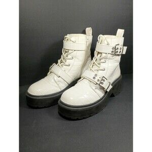 Forever 21 Y2k White Platform Boots size 7 Combat Chunky Lug Buckle